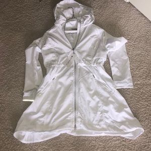 white athleta rain jacket